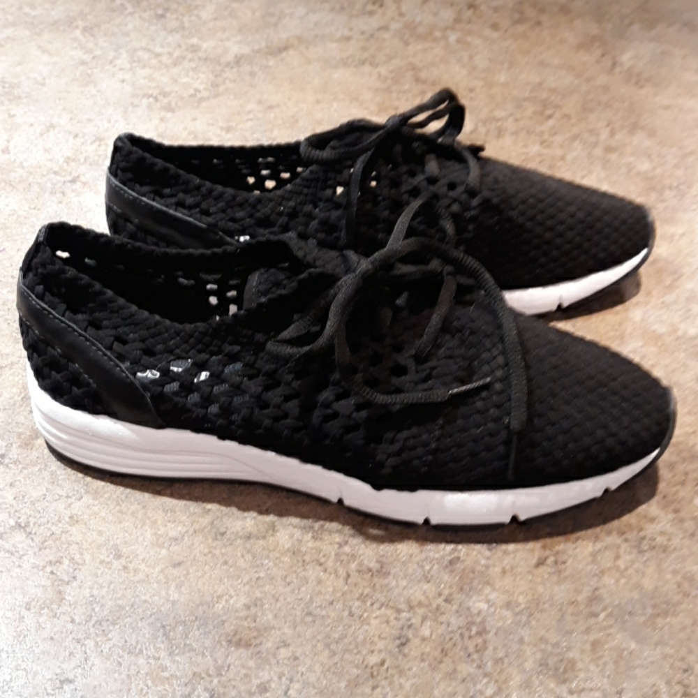 JustFab Black Wilden Summer Sneakers Women's 9